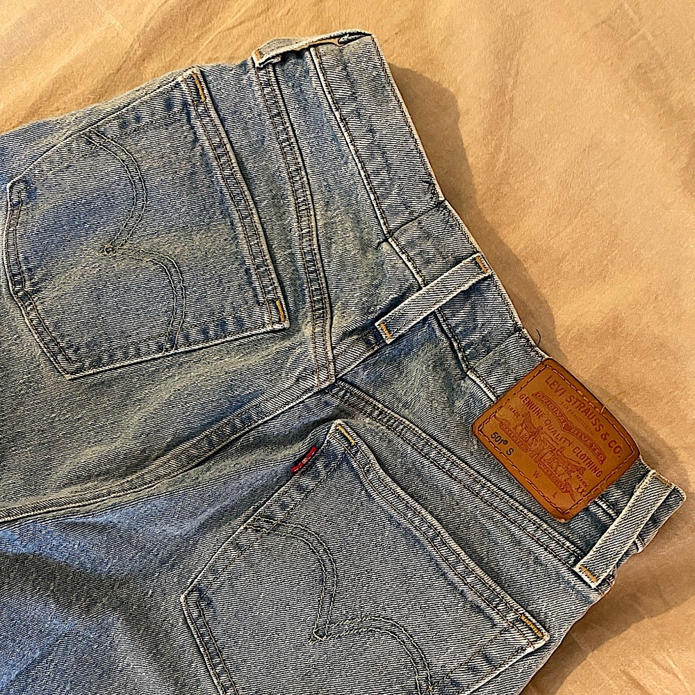 Levi’s 501 Light Wash Jeans